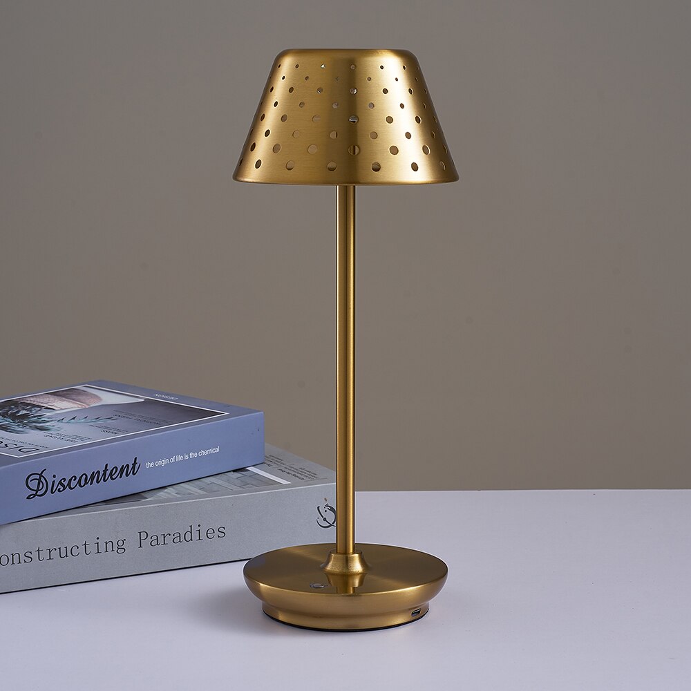 Special Punteado Table Lamp