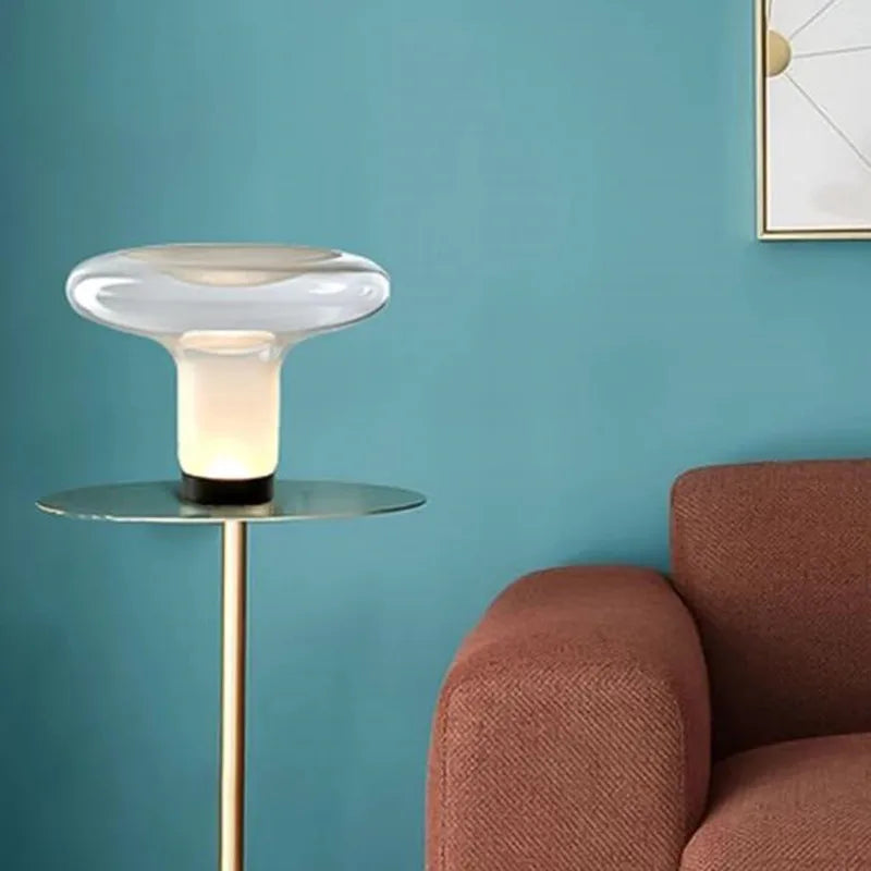 Unique Lindeza Table Lamp