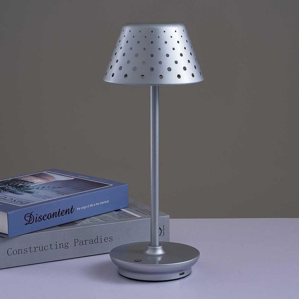 Awesome Punteado Table Lamp