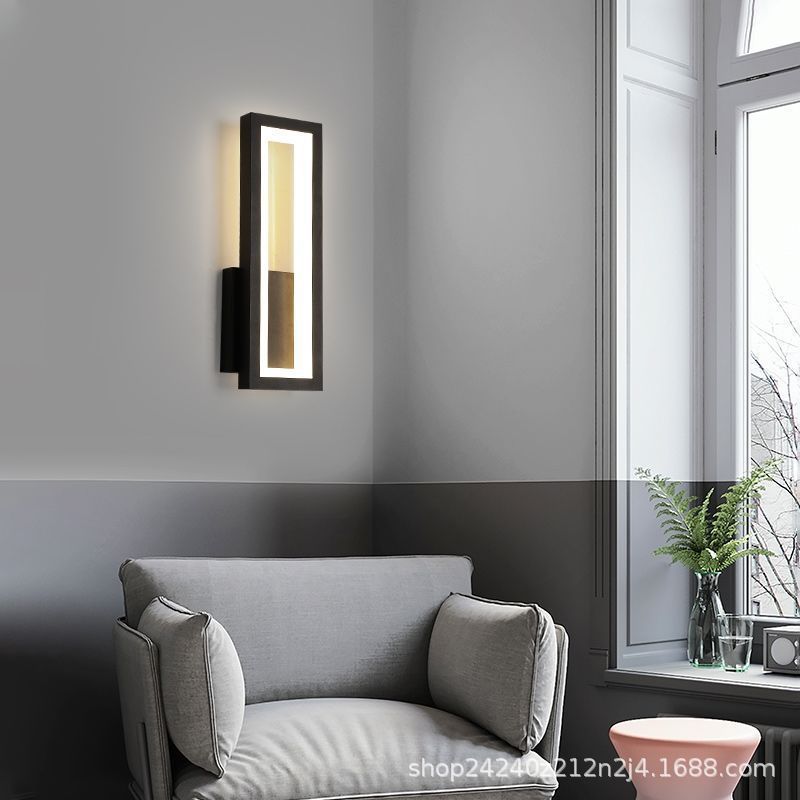 Awesome Plaisio Wall Lamp