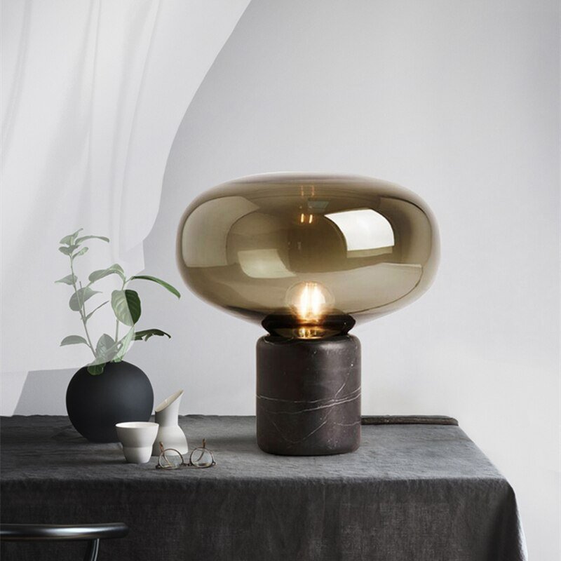 Elegant Lueur Table Lamp