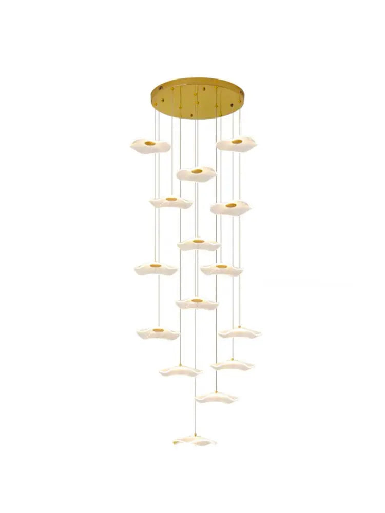 Beautyfull Rotasu Staircase Chandelier