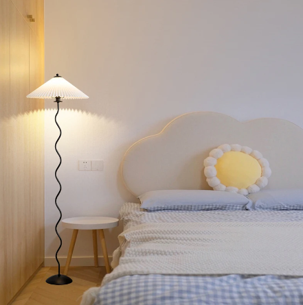 Buy Squiggle Floor Lamp