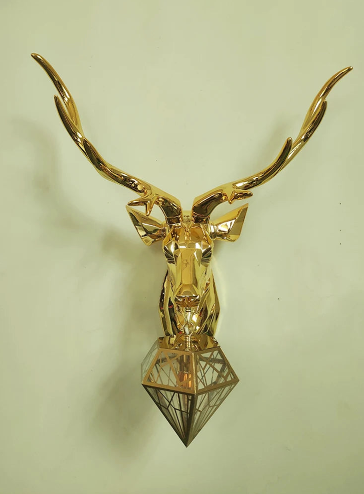 Decorative Deer Head Metallic Wall Lamp