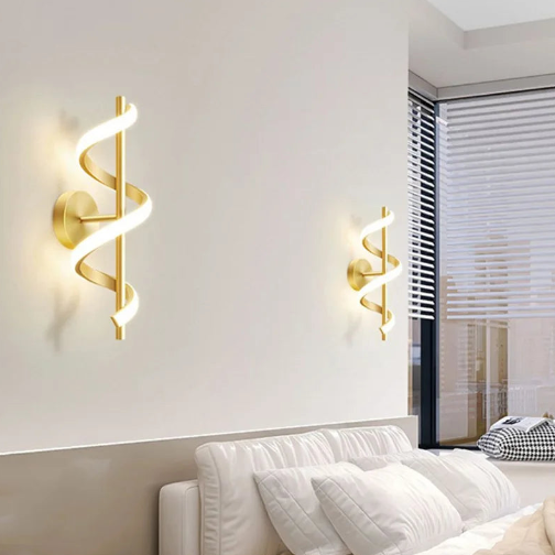 Elegant Alina Wall Lamp