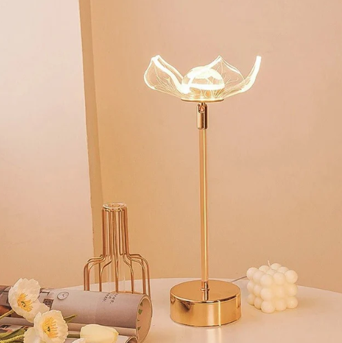 Elegant Ivy Table Lamp