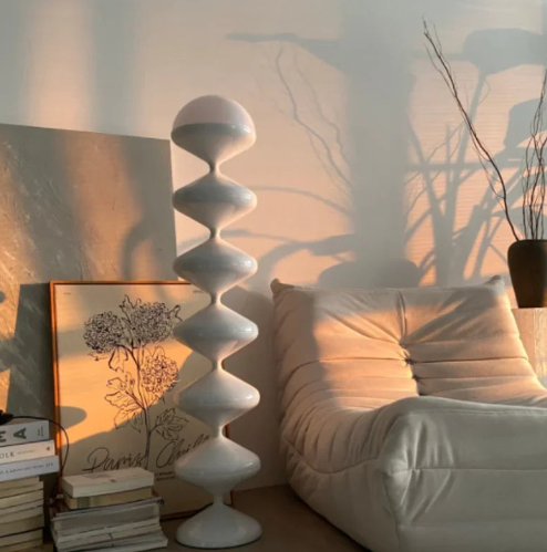 Elegant Twirl Floor Lamp