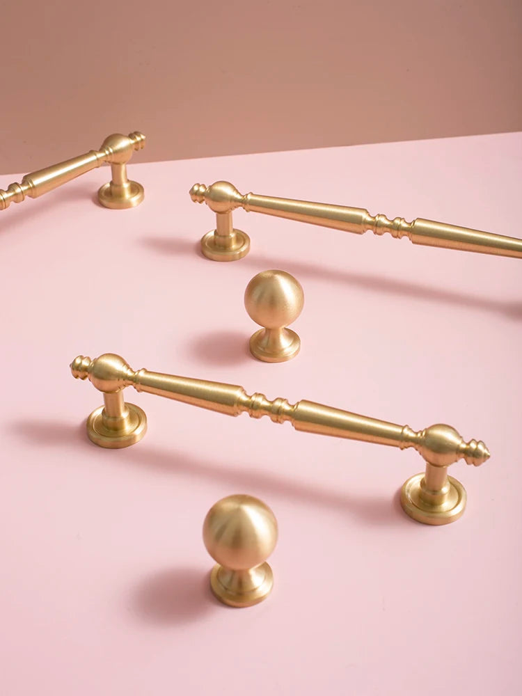 Beautyfull Aurica Knob & Pull Bar