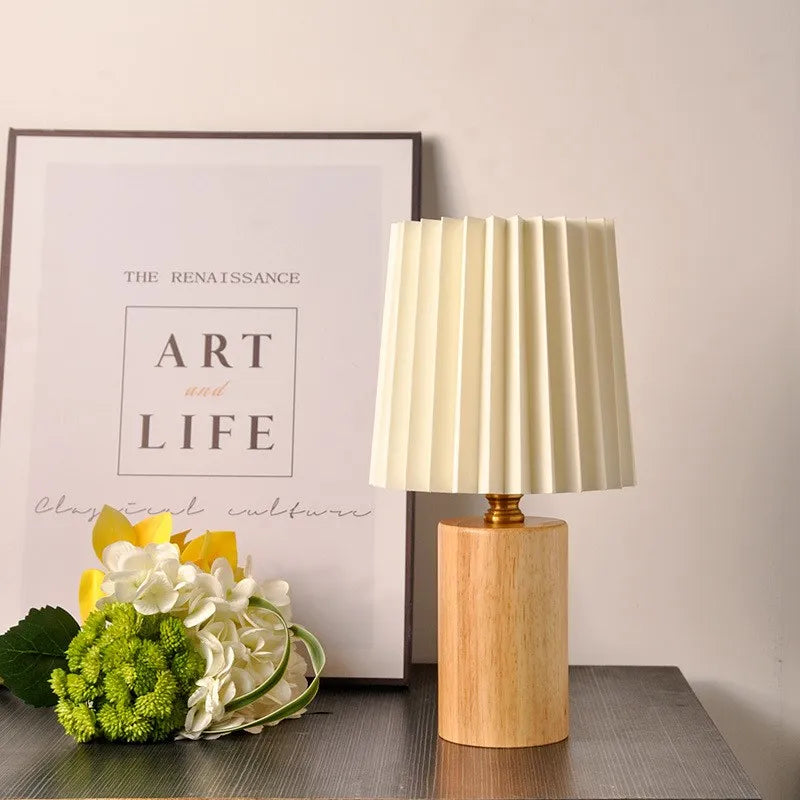 Amazing Giada Table Lamp