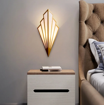 Superb Meital Wall Lamp