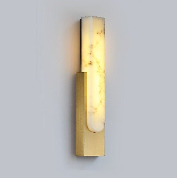 Fantastic Emilia Wall Lamp