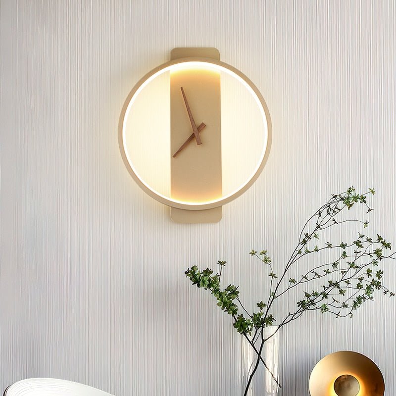 Minimalist Tempus Wall Lamp