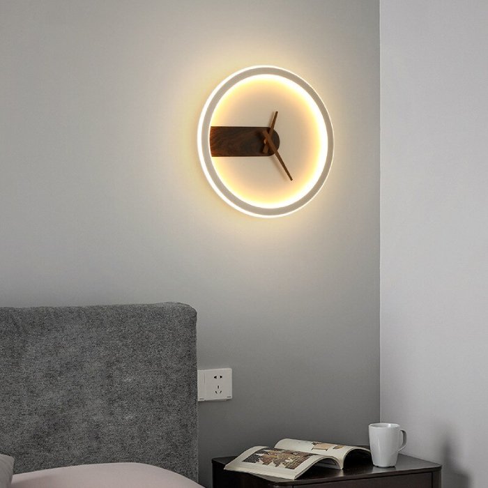 Decorative Tempus Wall Lamp